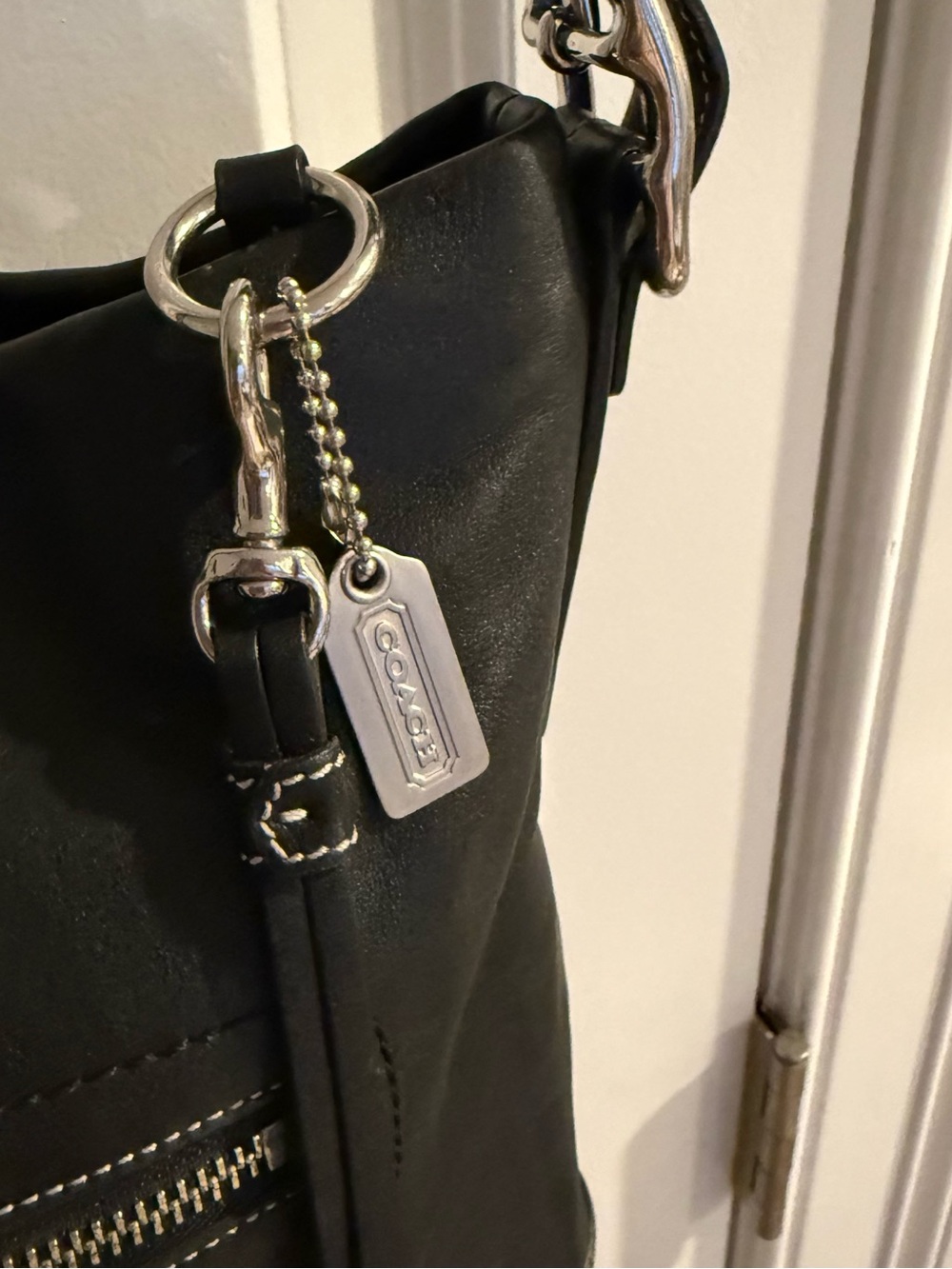 Coach Legacy Slim Duffle Soho Shoulder Bag - Picture 3 of 11